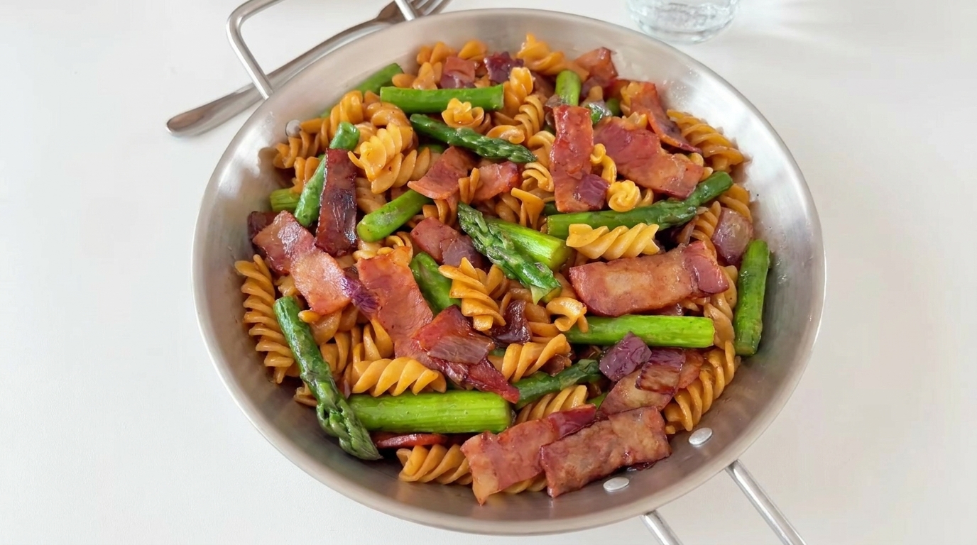 Herzhafte Spargel-Speck-Pasta