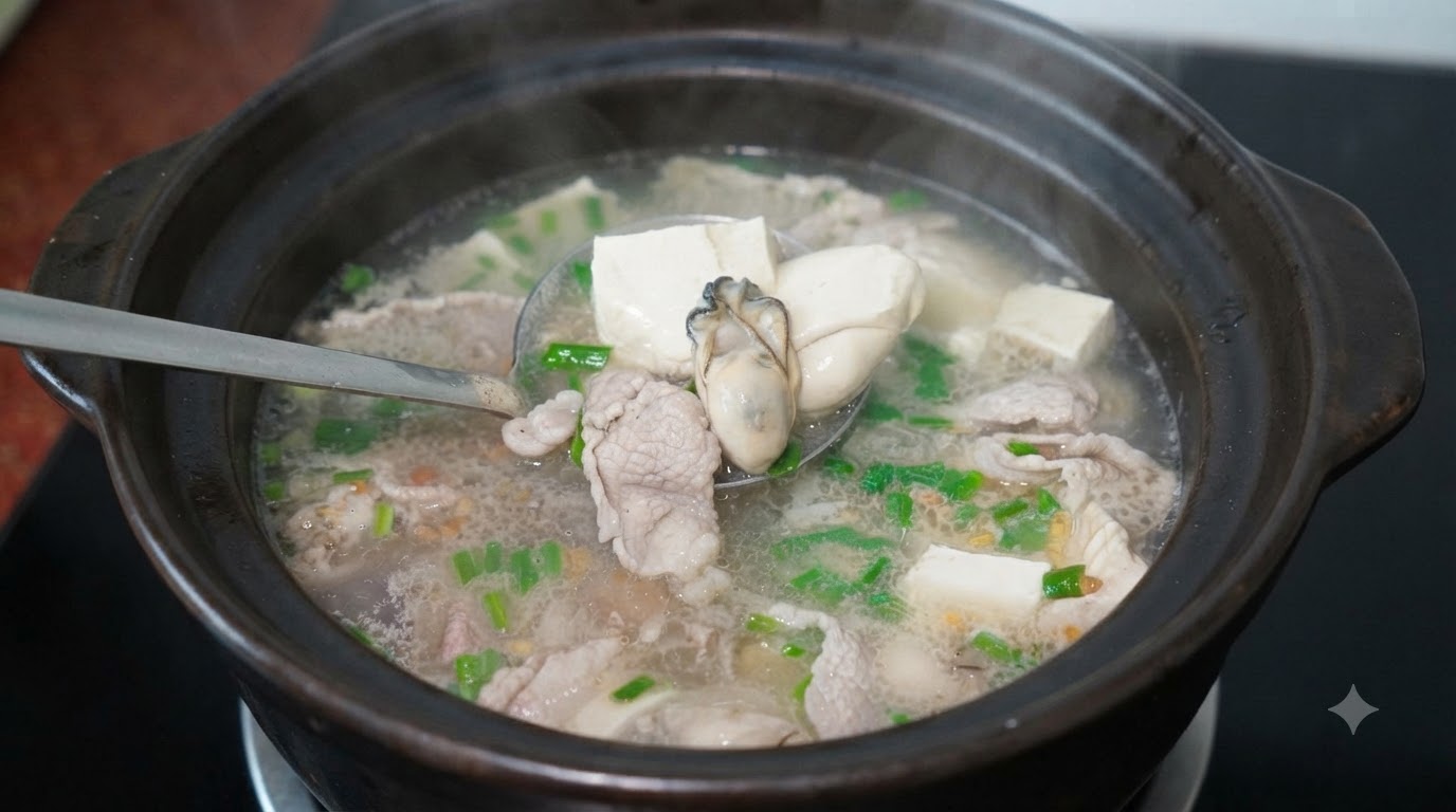 Warme Tofu-Austern-Suppe (Canh Hậu Đậu Hũ)
